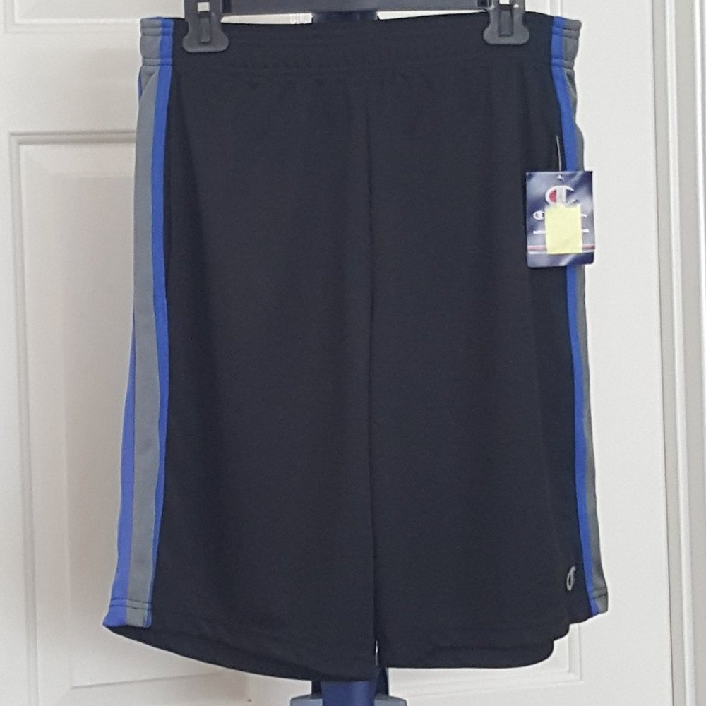 New Champion Athletic Shorts Size L Blue